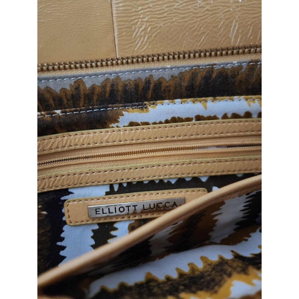 Elliott Lucca Women's Yellow Woven Patent Leather Wristlet Strap Purse Clutch - Picture 8 of 12
